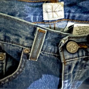 Calvin Klein Jeans Skinny Denim Women's Size 26/2 Blue High Rise5-Pocket Whisker